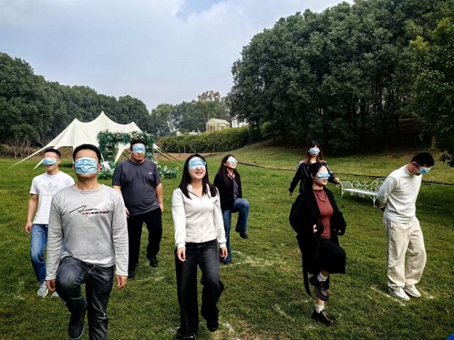 暖冬赴野，荆州公司户外团建的烟火与欢笑