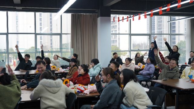 东方金典集团工会“三八妇女节”温情策划：让关怀落地，让“她”力量绽放